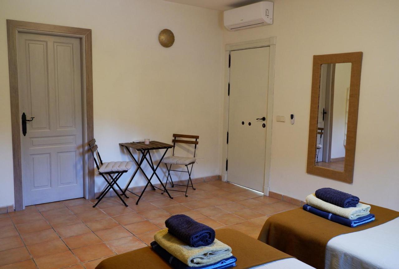 Vegan B&B Finca Pereila Coín Exterior foto